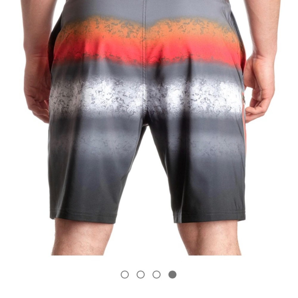 Size Large Mens Swim Trunks - Picture 2 of 7